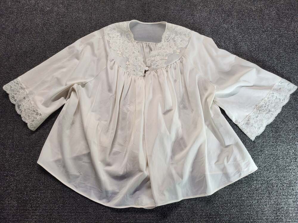 Vintage Lace Trimmed Floral Embroidered Bed Jacket